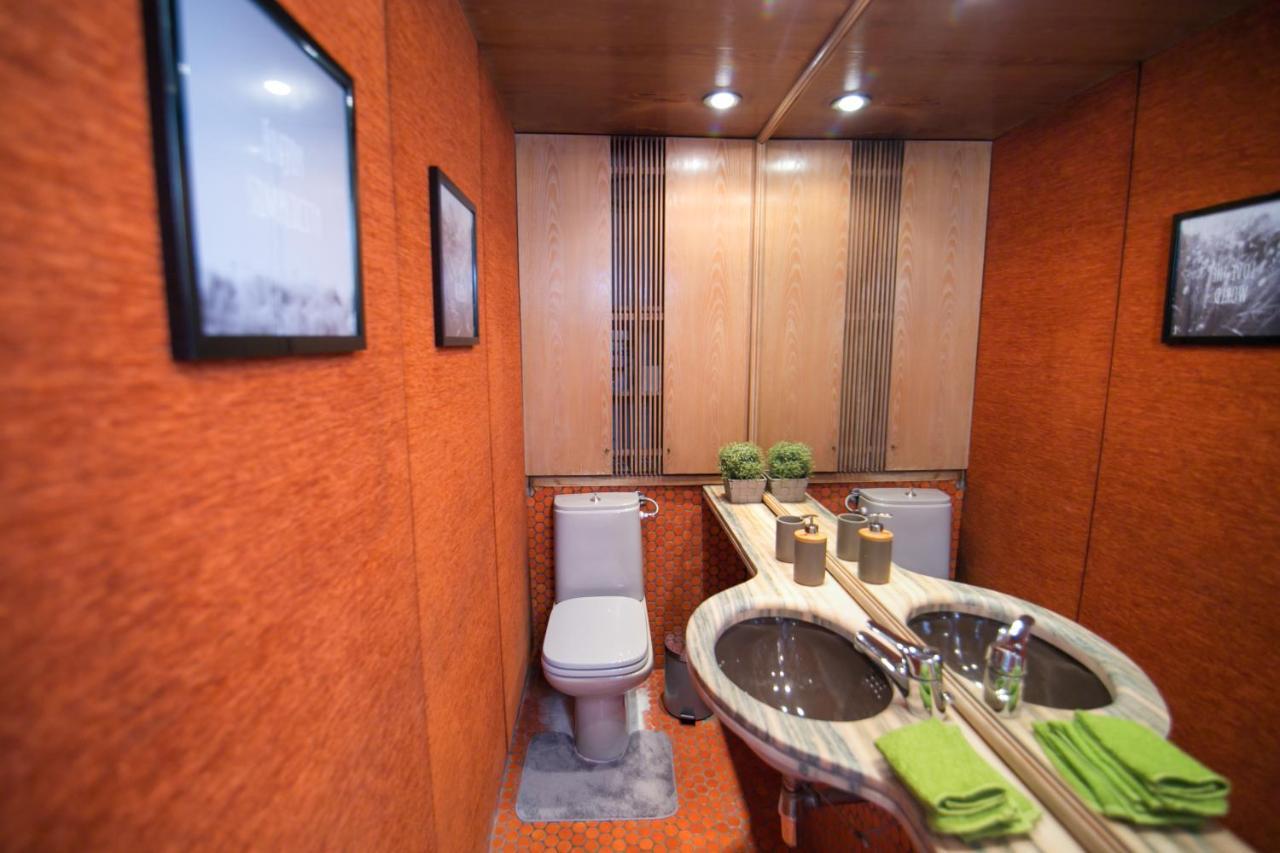 One-Of-A-Kind Athens Riviera Apartment ภายนอก รูปภาพ