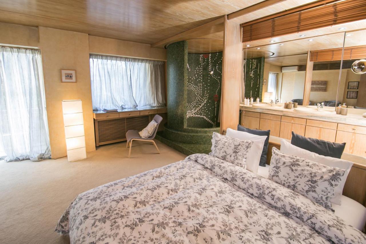 One-Of-A-Kind Athens Riviera Apartment ภายนอก รูปภาพ